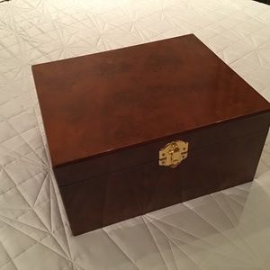 Jewelry Box / Cosmetics Box